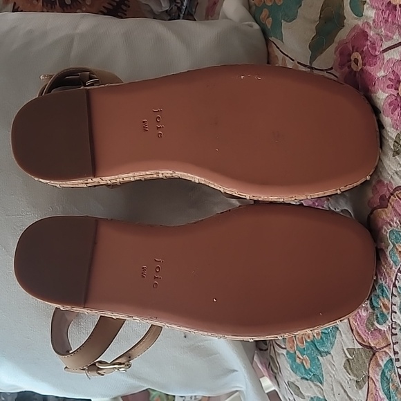 JOIE Sandals - Picture 4 of 10